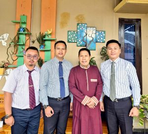 f2ff72b9-2bf8-45e6-b40c-dd31890352c0