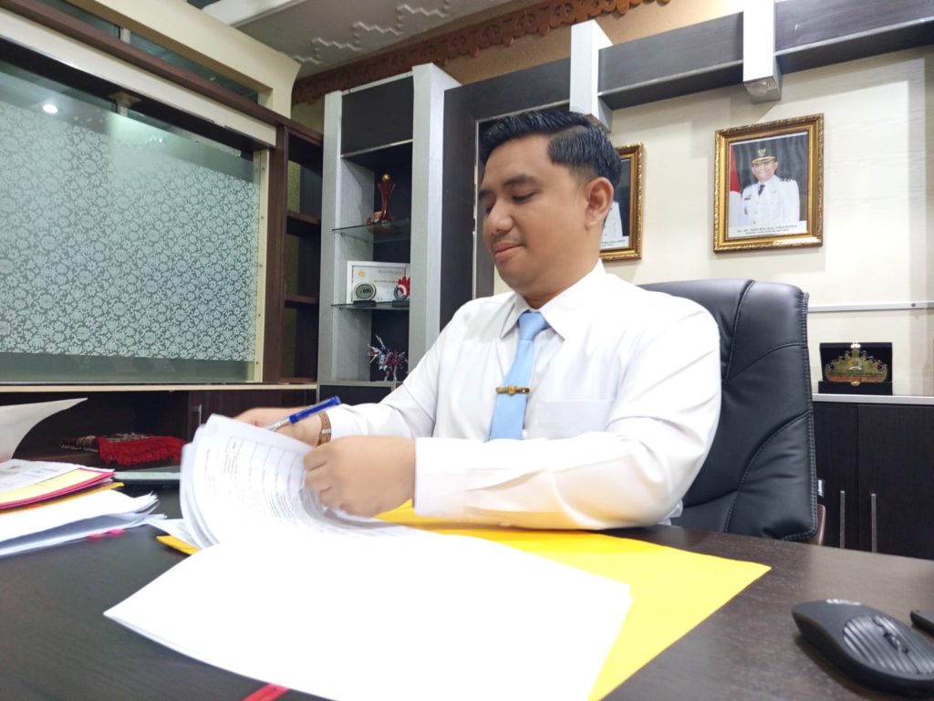 71c1fdc3-b5c9-444f-9ada-88effe3b4980