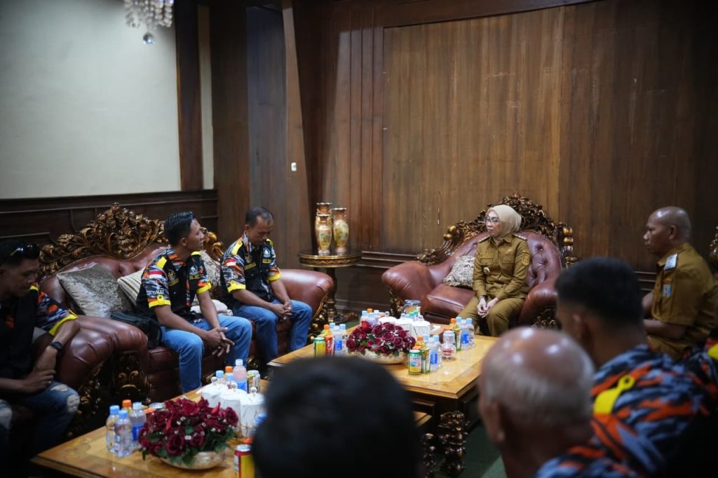 7bbfcf8c-2520-4713-89b3-6c87aef4da65