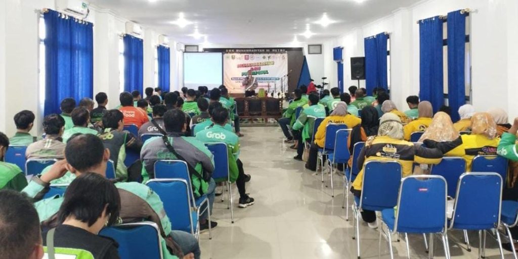 f7a3e038-b370-48b8-b8b2-36d83fcf6f29