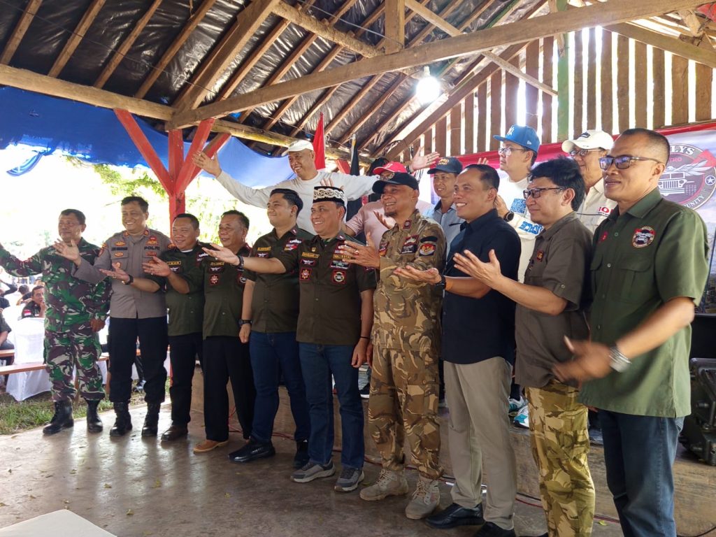 afa6bdbd-840d-486e-96c3-7773a46e055b