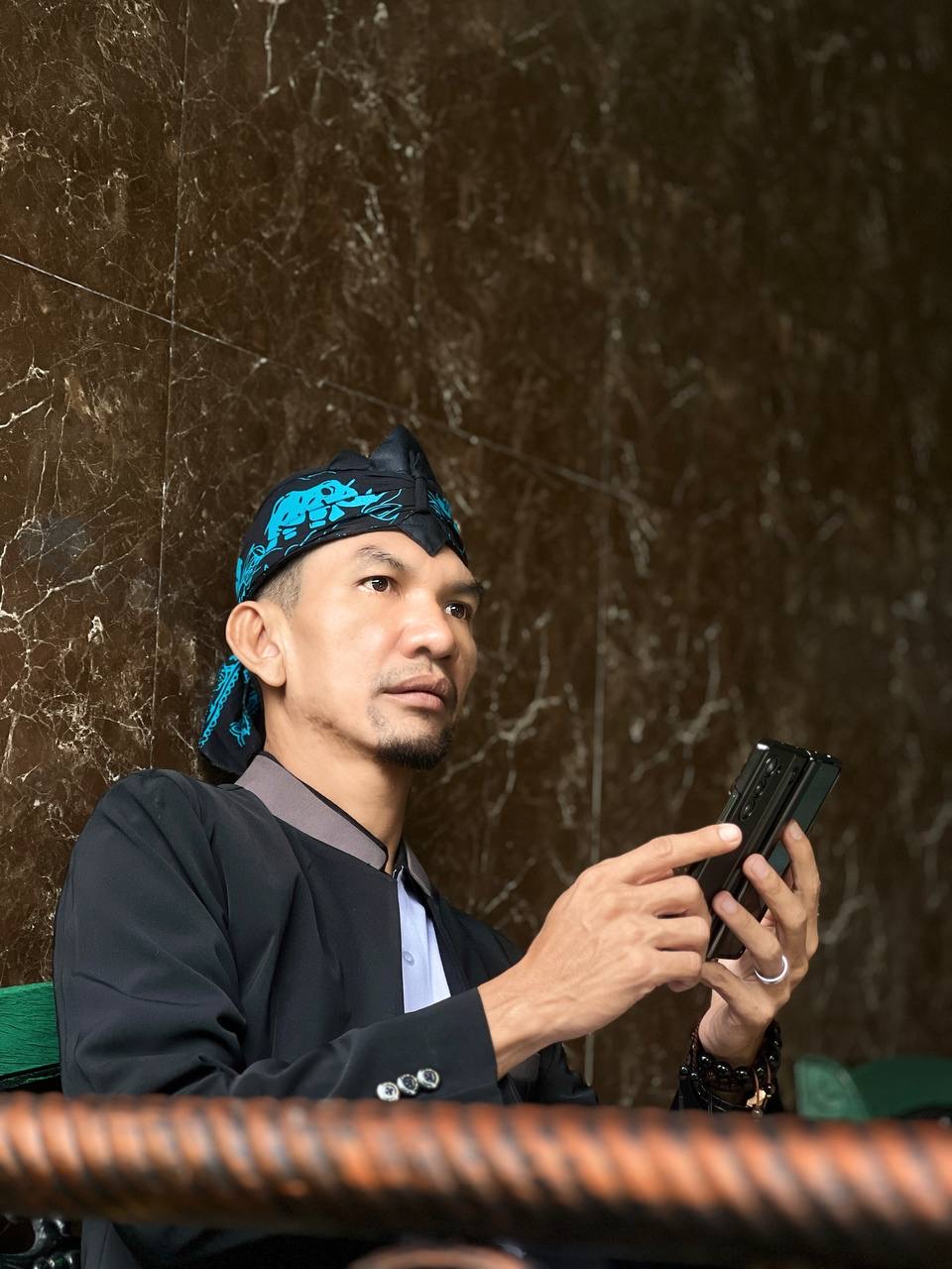 7acaf34c-63c3-4d14-8c44-5cf2d551213c