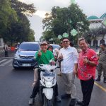 Jaga Toleransi, PSMTI Metro Bagikan Ratusan Takjil untuk Warga Muslim