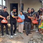 Peringati HUT RI Ke-81, LSM GMBI Bersama POLDA Lampung Bagikan Sembako